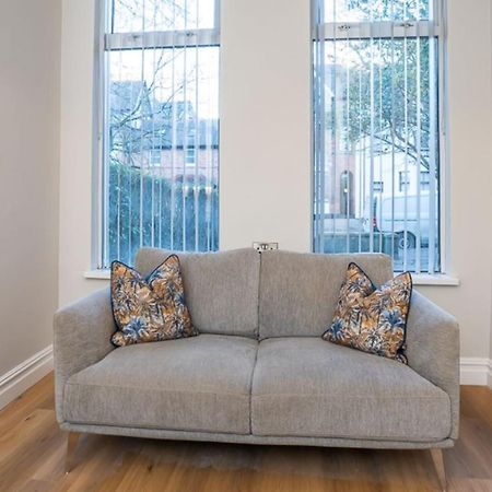 Modern 2 Bdr Apartment At Queens By Belfast City Breaks Bagian luar foto